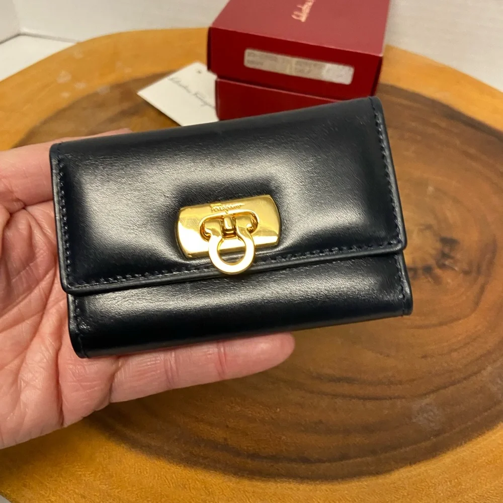 Salvatore Ferragamo Vintage Key Holder Key Fob In Box